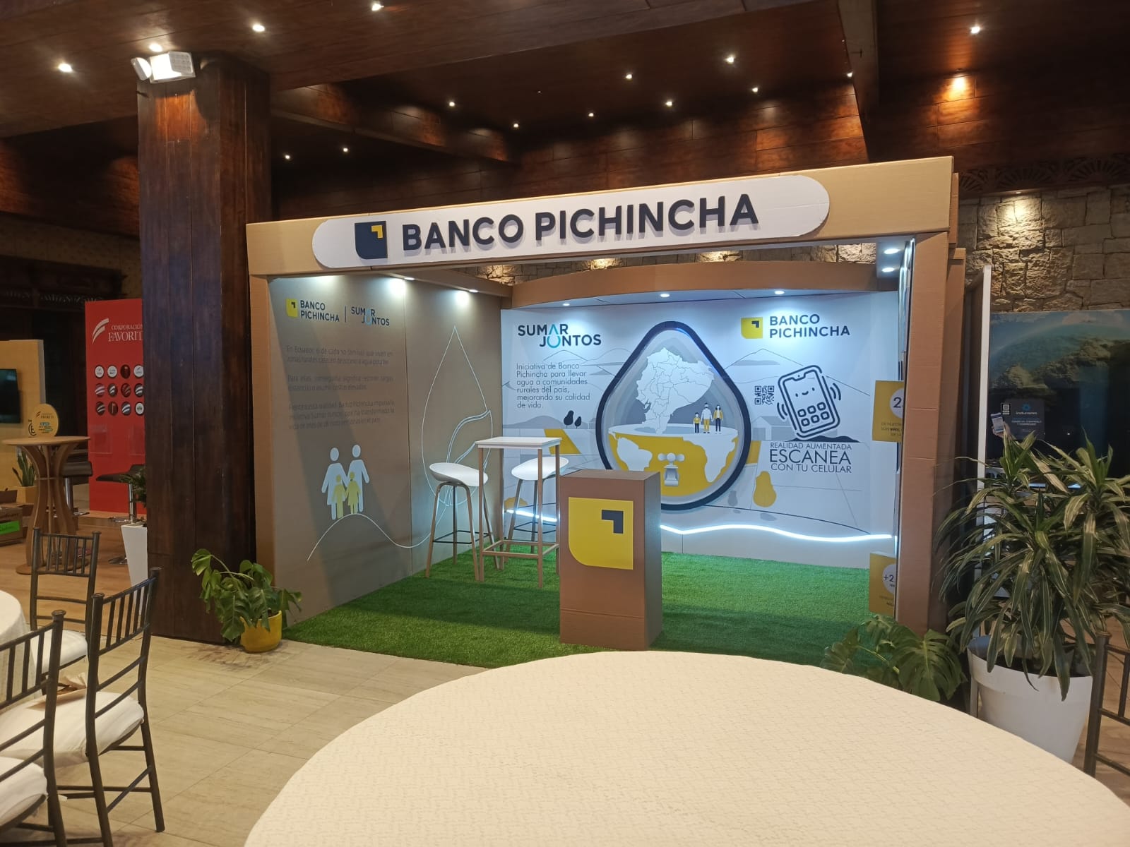 Stand corporativo Sumar Juntos
